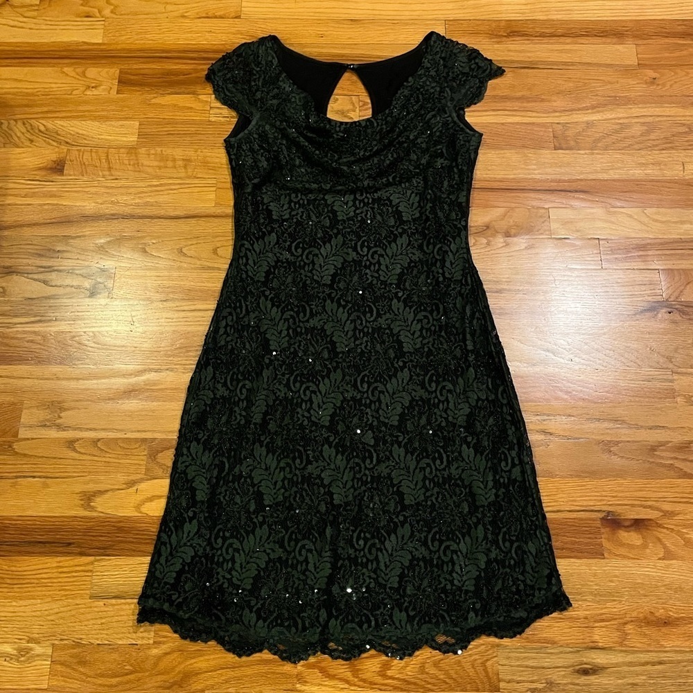 PHASE EIGHT Green Beaded and Sequins Cowl Drape Neck Lace Dress US 10
